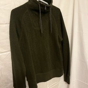 Banana Republic Half-Zip with Oversized Neck, Size M
